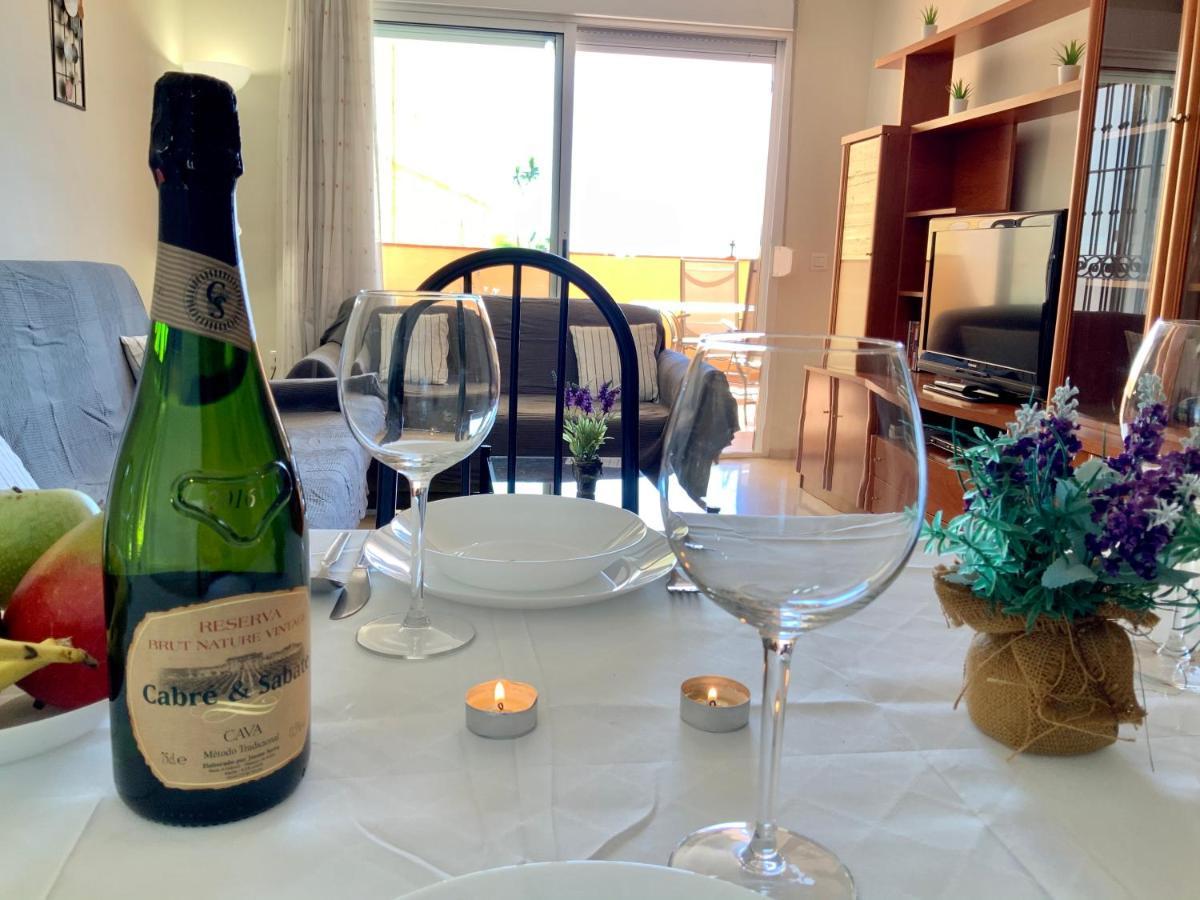Apartamento De 2 Dormitorios, Gran Terraza, Vistas Al Mar Cerca Playa Carvajal Benalmádena Eksteriør billede