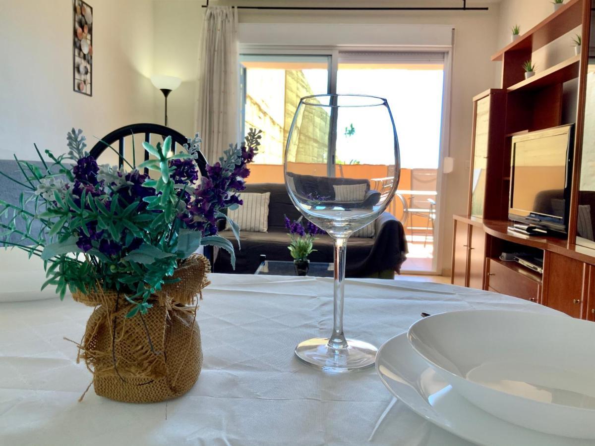 Apartamento De 2 Dormitorios, Gran Terraza, Vistas Al Mar Cerca Playa Carvajal Benalmádena Eksteriør billede