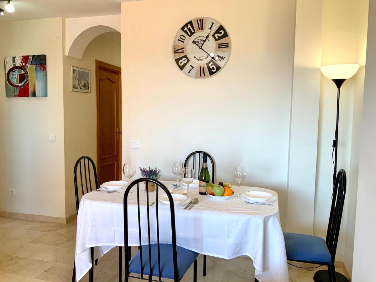 Apartamento De 2 Dormitorios, Gran Terraza, Vistas Al Mar Cerca Playa Carvajal Benalmádena Eksteriør billede
