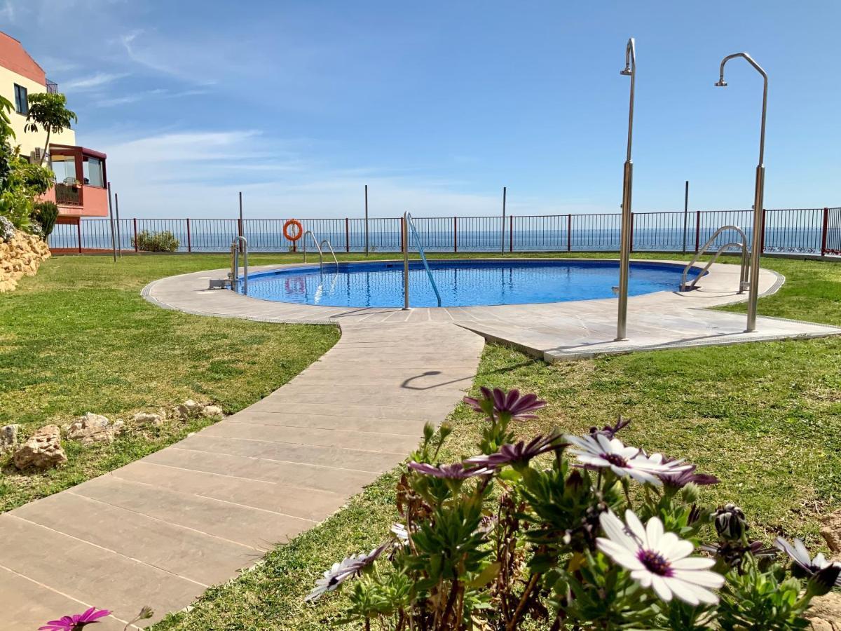 Apartamento De 2 Dormitorios, Gran Terraza, Vistas Al Mar Cerca Playa Carvajal Benalmádena Eksteriør billede